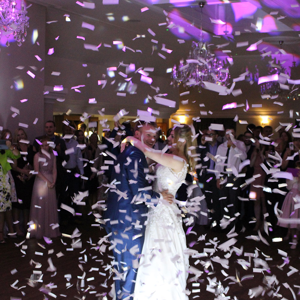 Confetti Hire Strobe Disco Roadshow